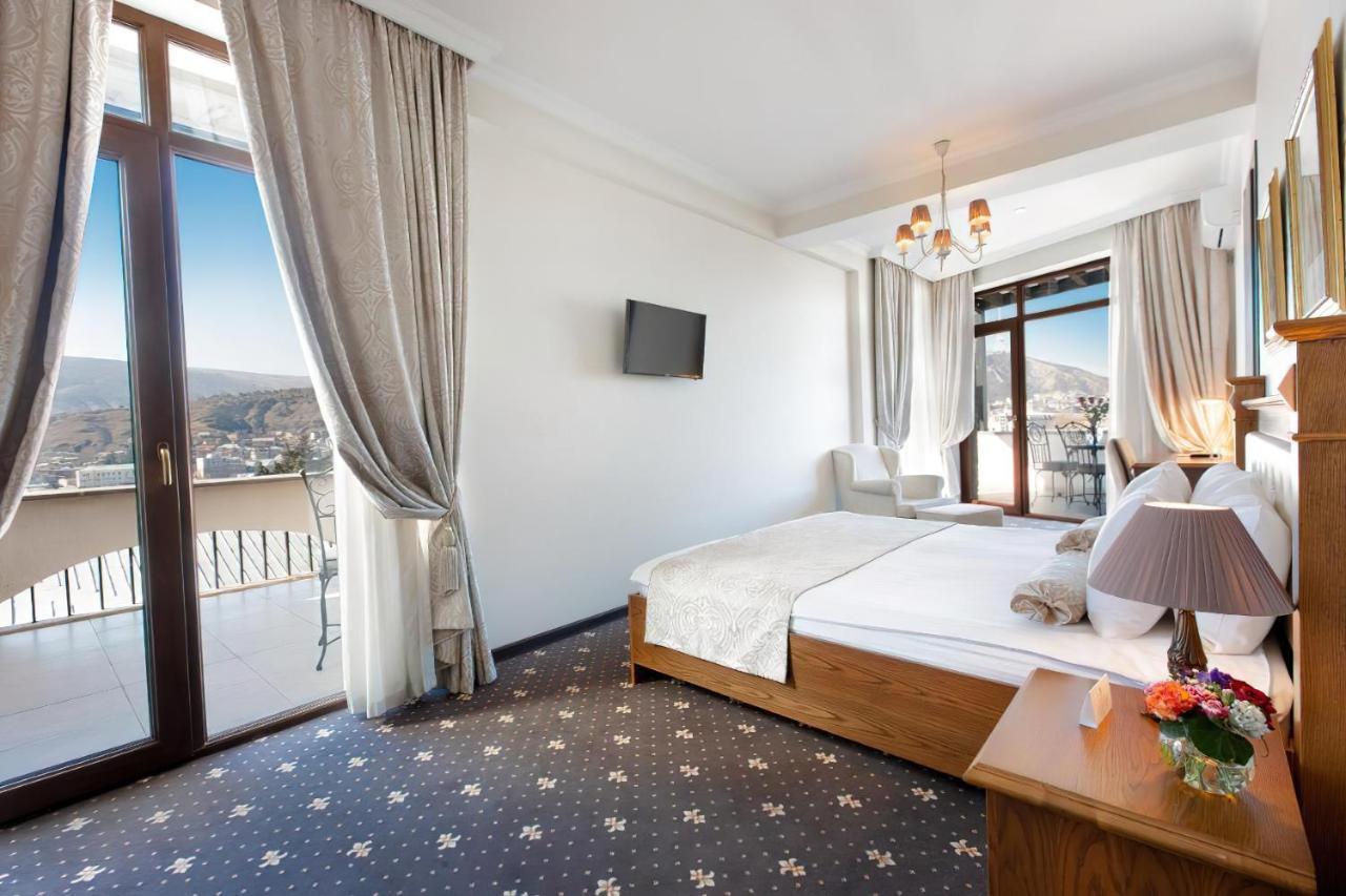 Reikartz Avlabari Tbilisi Hotell Eksteriør bilde