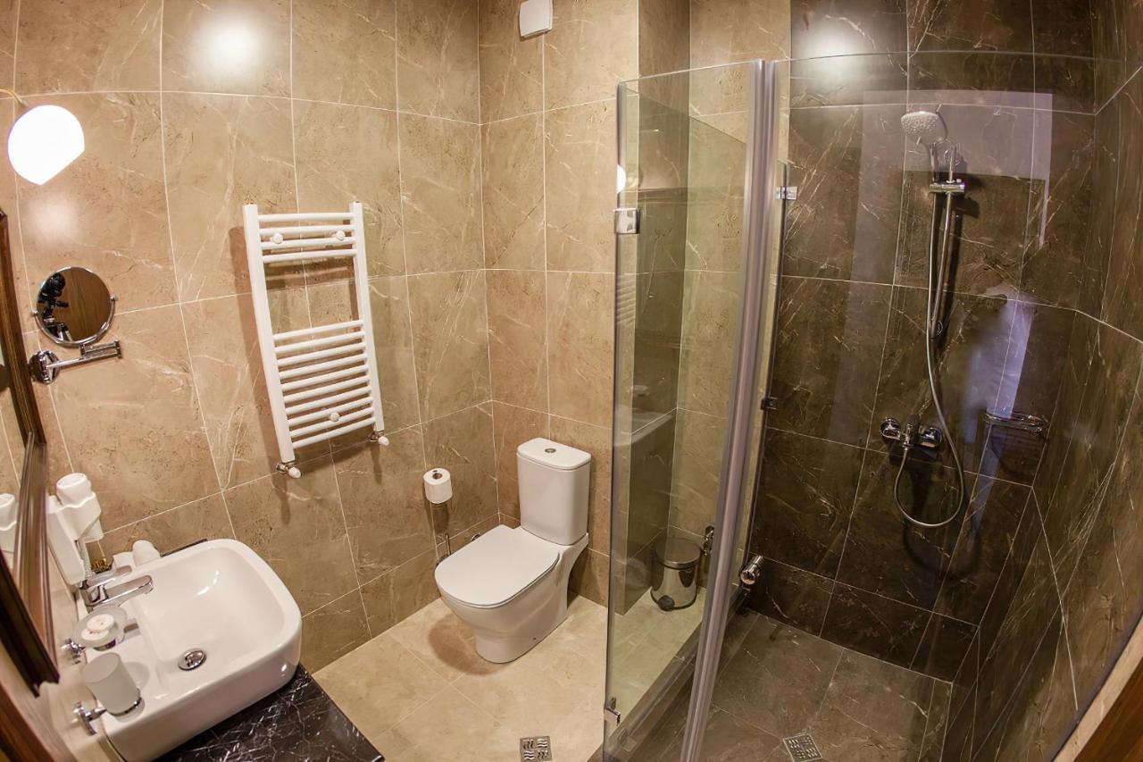 Reikartz Avlabari Tbilisi Hotell Eksteriør bilde