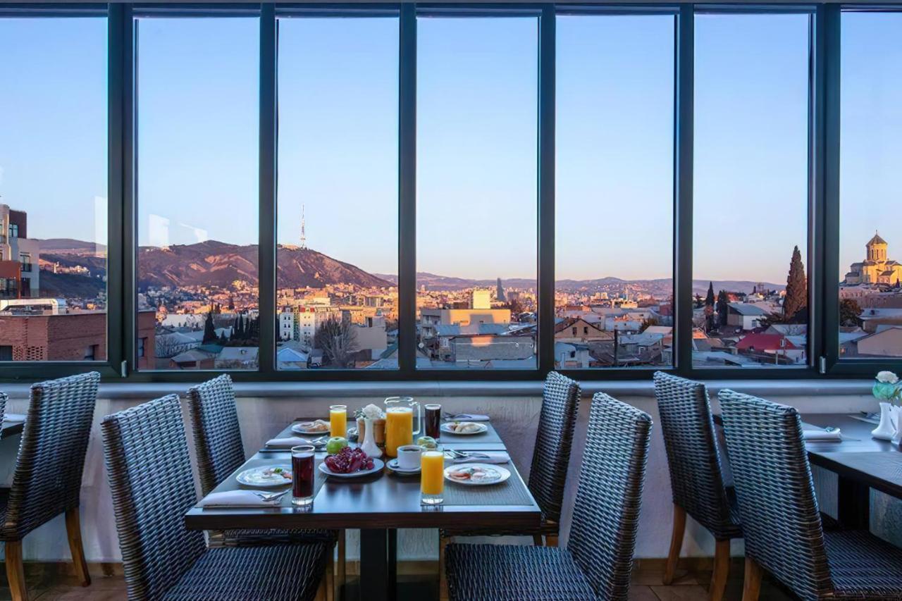 Reikartz Avlabari Tbilisi Hotell Eksteriør bilde
